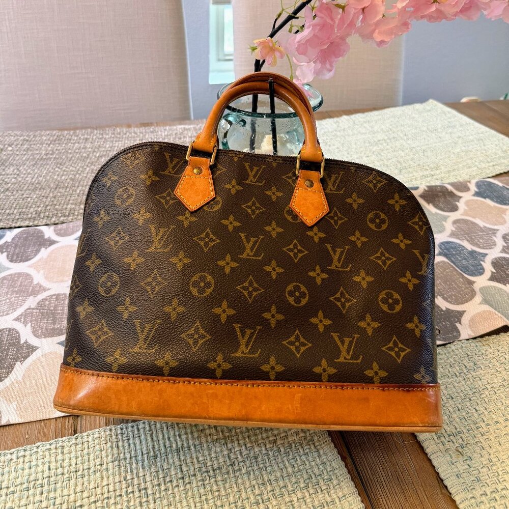 Louis Vuitton Alma PM Monogram Canvas Satchel – Vintage 2004 – Excellent Conditi